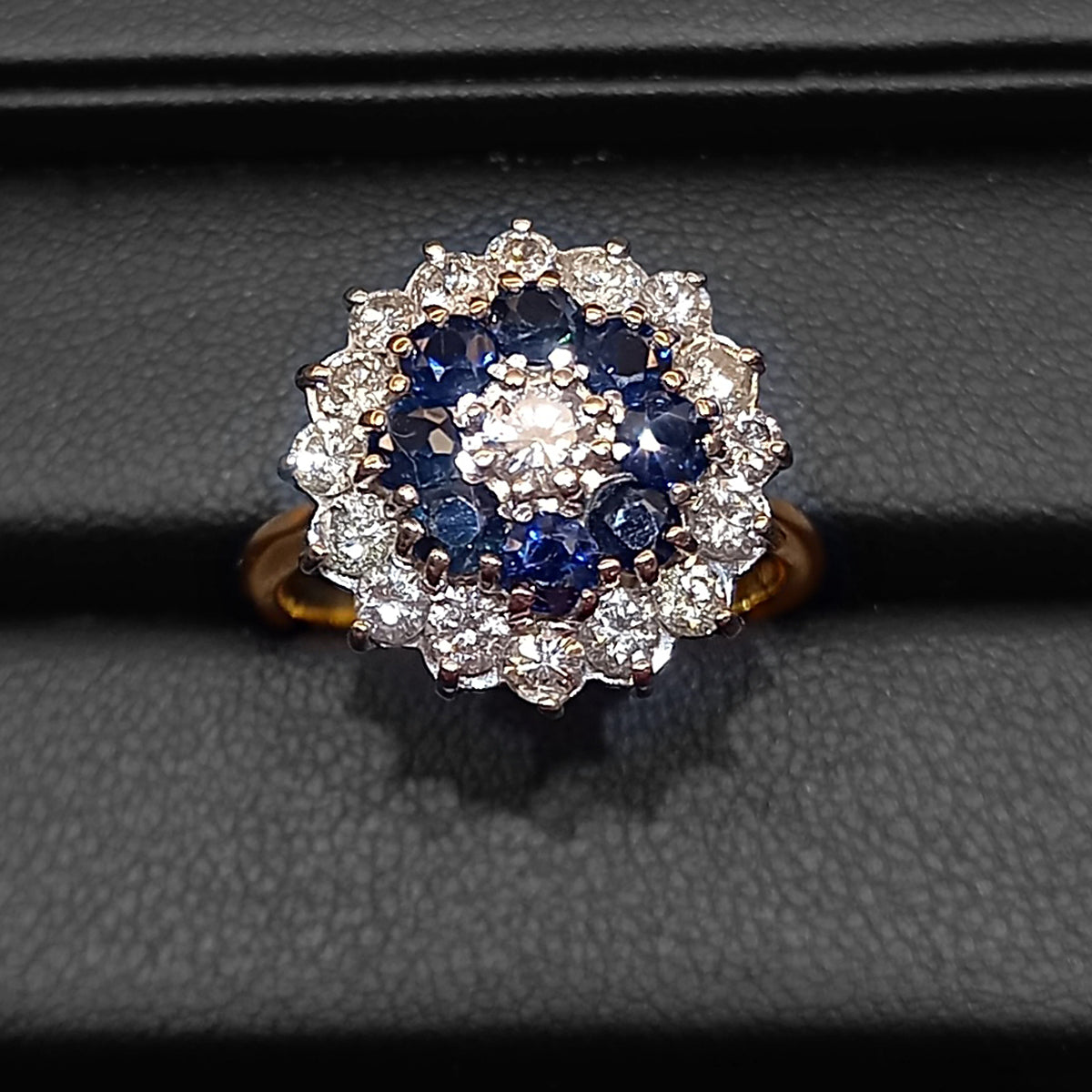 Secondhand Sapphire & Diamond Ring