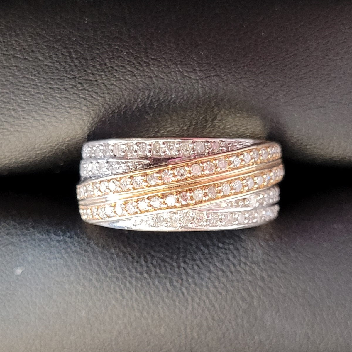 Secondhand 9ct Crossover Diamond Ring