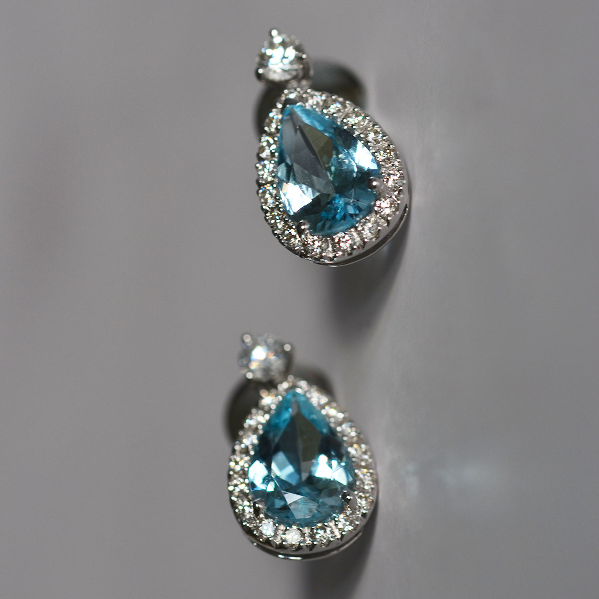 18ct White Gold Aquamarine & Diamond Drop Earrings