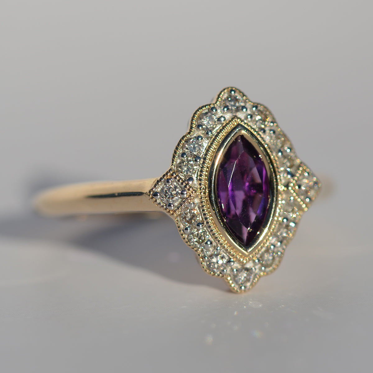 9ct Yellow Gold Amethyst & Diamond Ring