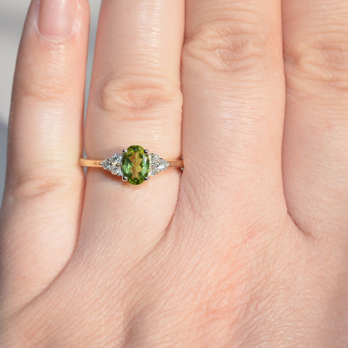 9ct Yellow Gold Peridot & Diamond Ring