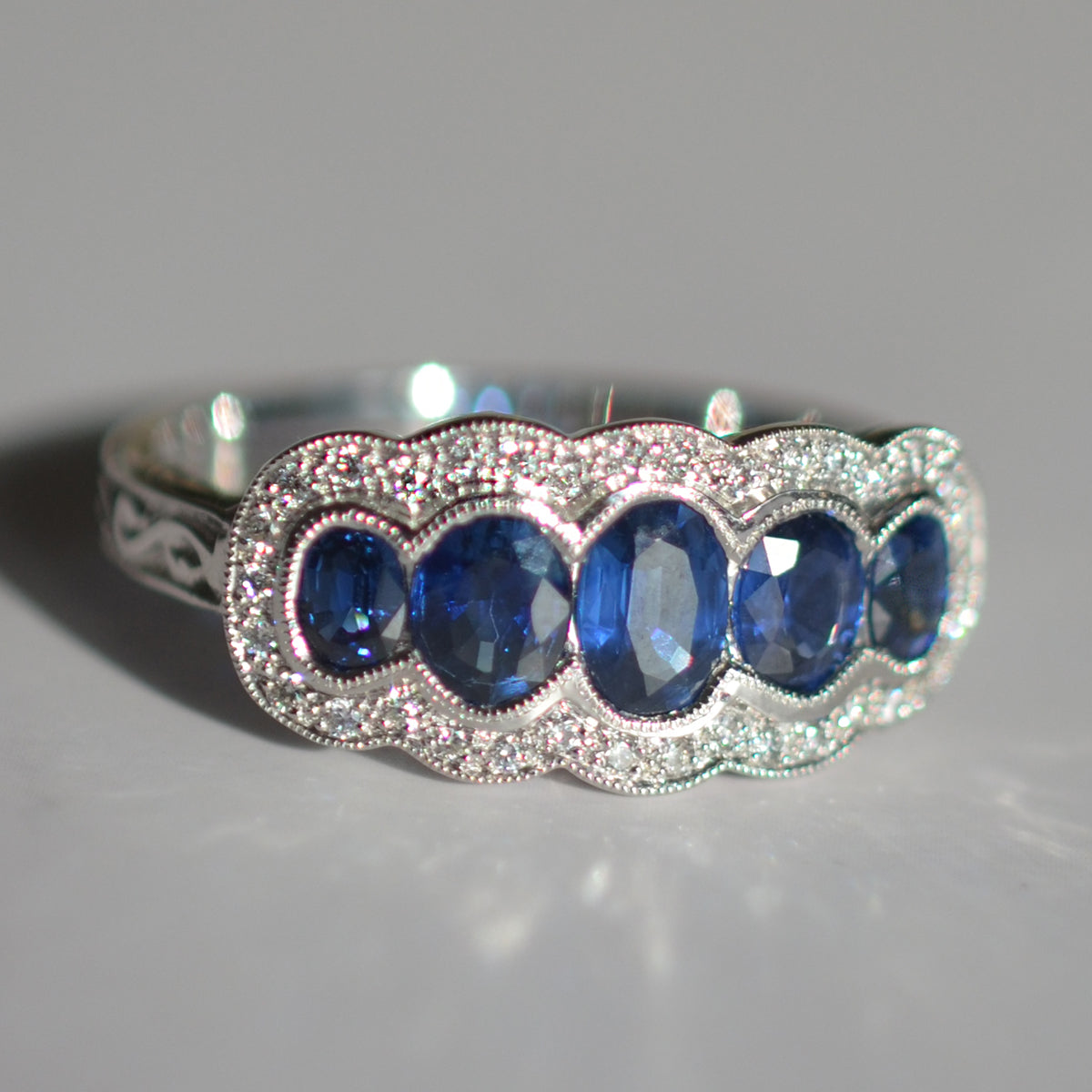 18ct White Gold Sapphire & Diamond Ring